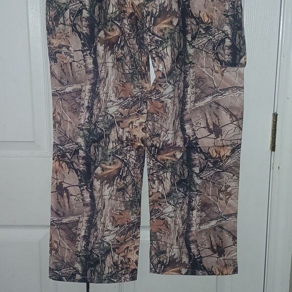 Lightweight camo straight leg cargo pants Sz 28 W 28 NWOT - Picture 5 of 6